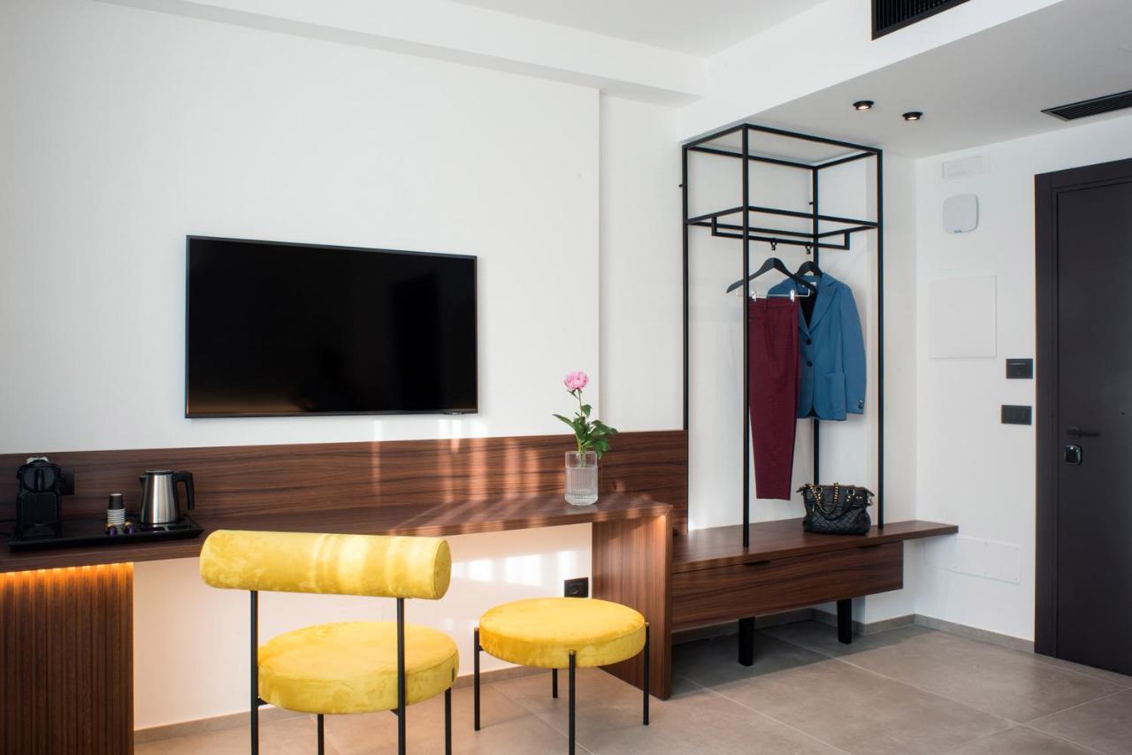 Spazio Gagarin Residence 马泰拉 客房 照片
